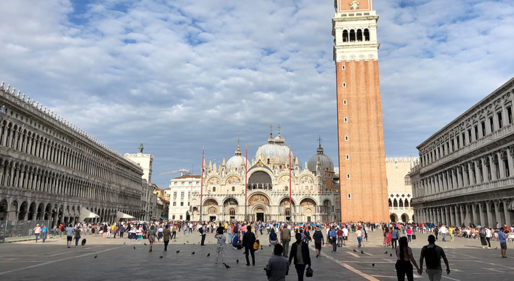 Italien Venedig Markusplatz Foto Thomas Hartung.jpg